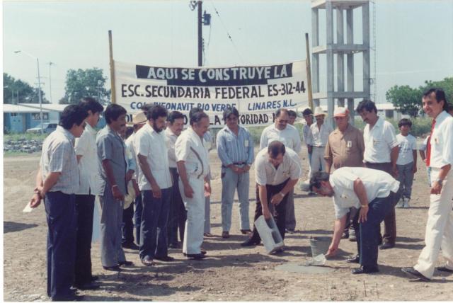 construccion_de_la_escuela.jpg